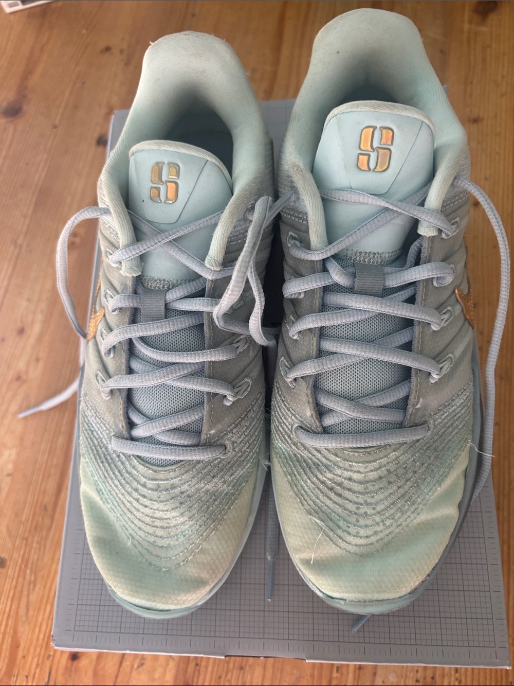 Nike Sabrina 3